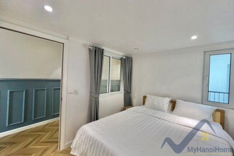 Квартира с 4 спальнями в Лонгбьен, Ханой ,  № 26673 8