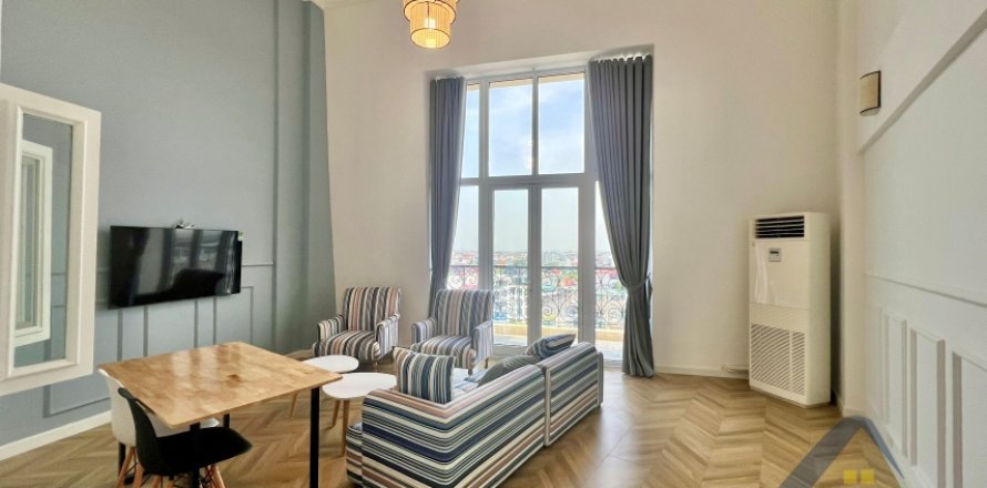 Квартира с 4 спальнями в Лонгбьен, Ханой ,  № 26673