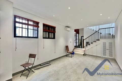 Дом с 4 спальнями в Лонгбьен, Ханой ,  № 26674 3