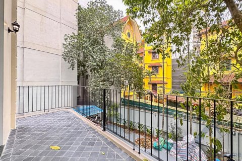 5 bedrooms Villa in Tay Ho, Ha Noi,  No. 26856 12