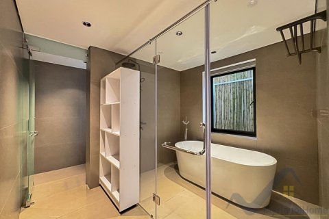 5 bedrooms Villa in Tay Ho, Ha Noi,  No. 26856 16