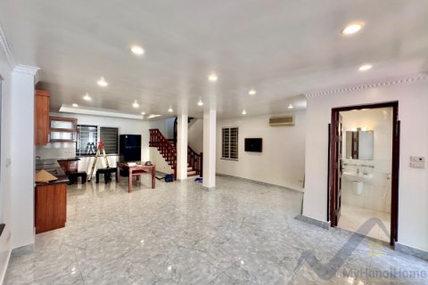 4 bedrooms Villa in Tay Ho, Ha Noi, No. 30267