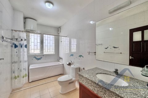 6 bedrooms Villa in Tay Ho, Ha Noi, No. 30266 14