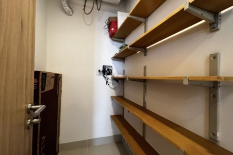 Квартира с 3 спальнями в Тхудык, Хошимин ,  № 27039 11