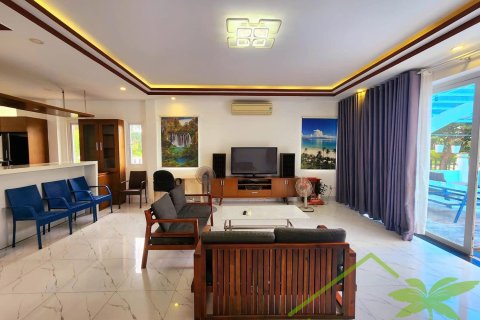 5 bedrooms Villa in Nha Trang, No. 27918 4