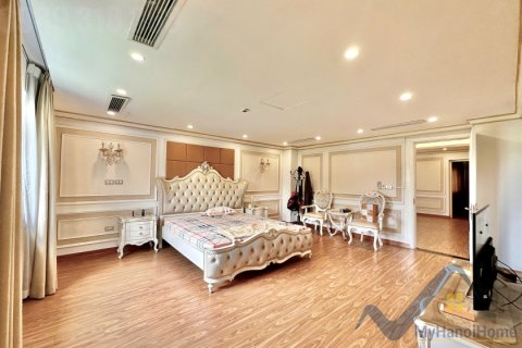 Вилла с 4 спальнями в Лонгбьен, Ханой ,  № 26494 3