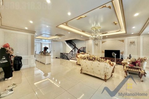 Вилла с 4 спальнями в Лонгбьен, Ханой ,  № 26494