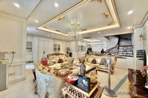 Вилла с 4 спальнями в Лонгбьен, Ханой ,  № 26494 6