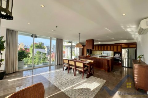 Квартира с 3 спальнями в Тэйхо, Ханой ,  № 26473