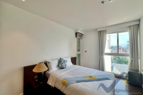 Квартира с 3 спальнями в Тэйхо, Ханой , № 26473 15