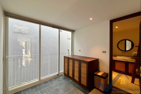 Квартира с 3 спальнями в Тэйхо, Ханой , № 26473 19