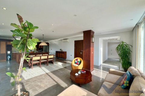 Квартира с 3 спальнями в Тэйхо, Ханой , № 26473 6