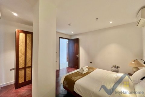 Квартира с 3 спальнями в Тэйхо, Ханой , № 26473 18