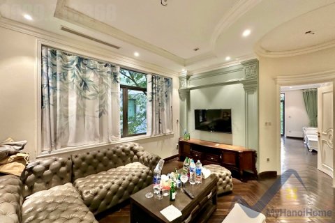 Вилла с 3 спальнями в Лонгбьен, Ханой ,  № 26496 5