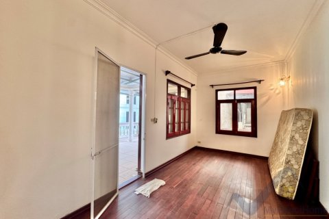 5 bedrooms Villa in Tay Ho, Ha Noi,  No. 19756 15