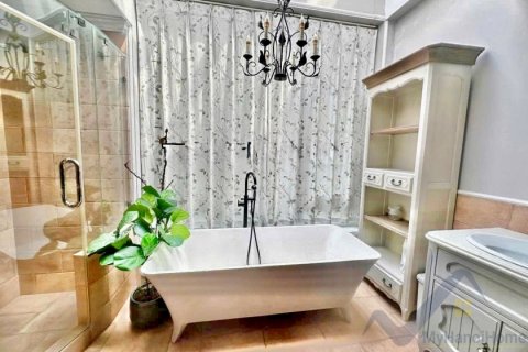 4 bedrooms Villa in Ha Noi,  No. 26346 14