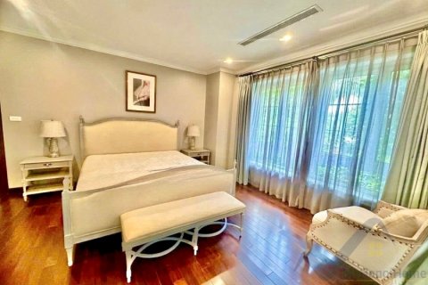 4 bedrooms Villa in Ha Noi,  No. 26346 12