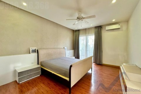 Вилла с 4 спальнями в Лонгбьен, Ханой ,  № 26347 10