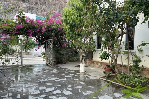 4 bedrooms Villa in Nha Trang, No. 10514 2