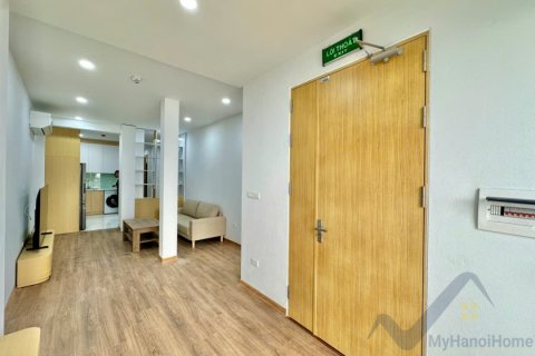 Квартира с 3 спальнями в Лонгбьен, Ханой , № 26331 4