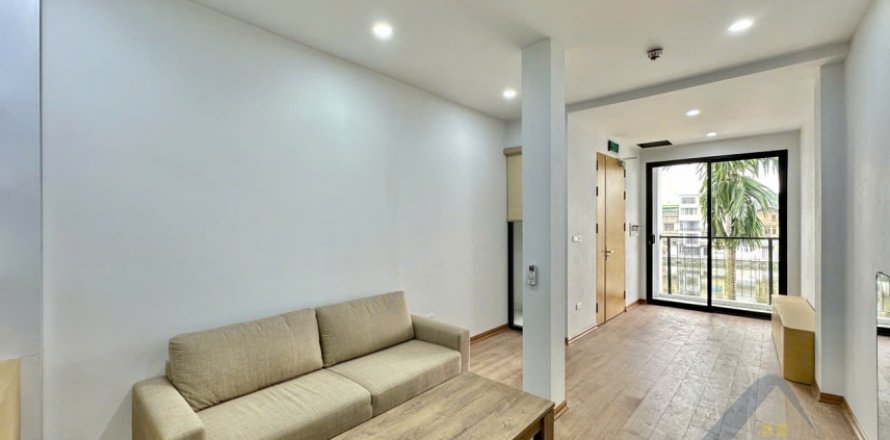 Квартира с 3 спальнями в Лонгбьен, Ханой , № 26331