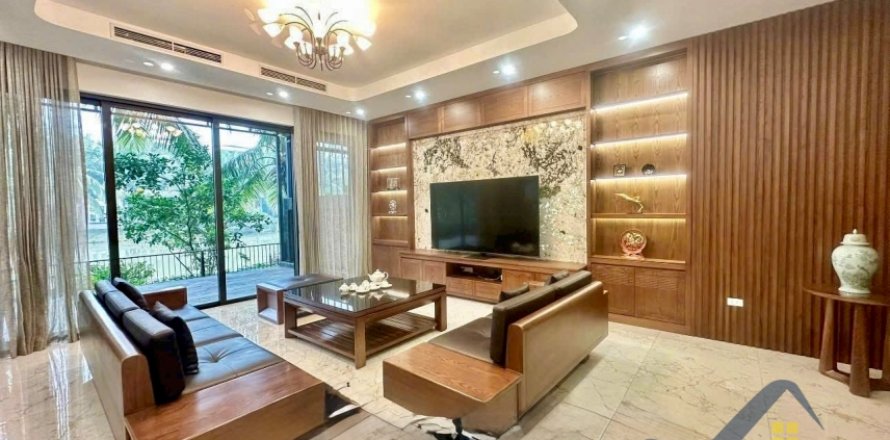 Вилла с 5 спальнями в Ханой ,  № 26332