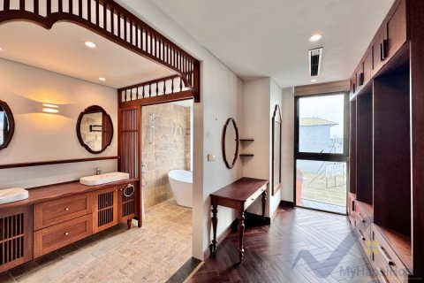 Квартира с 4 спальнями в Тэйхо, Ханой ,  № 26333 11