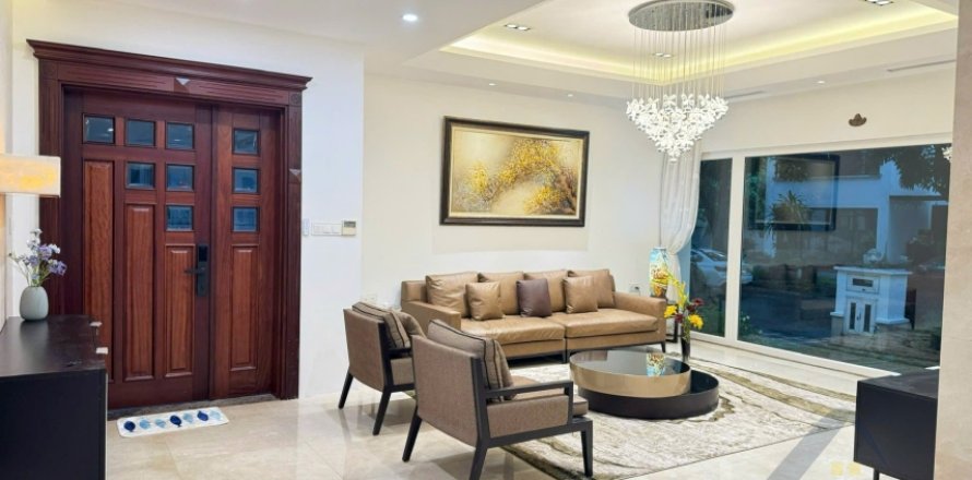 Вилла с 4 спальнями в Ханой ,  № 26330