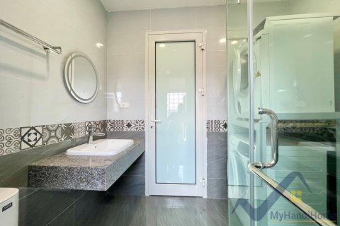 Квартира с 2 спальнями в Лонгбьен, Ханой ,  № 26486 8