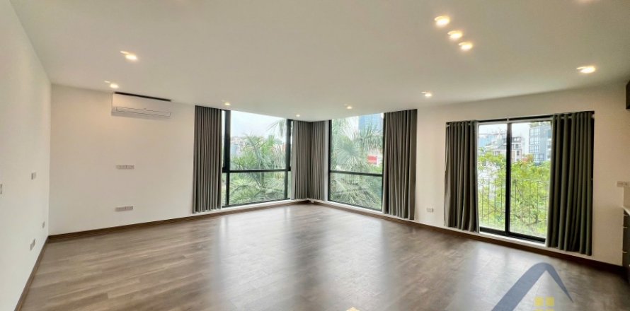 Квартира с 3 спальнями в Тэйхо, Ханой ,  № 26482