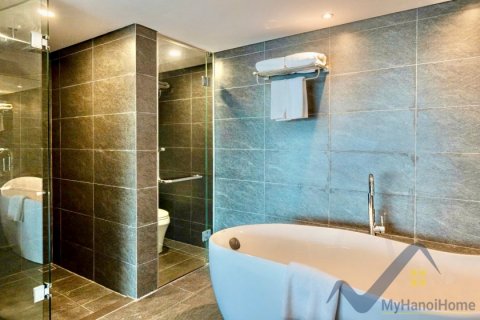 Квартира с 3 спальнями в Тэйхо, Ханой , № 26481 13