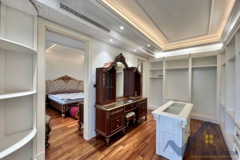 Вилла с 5 спальнями в Лонгбьен, Ханой , № 26483 10