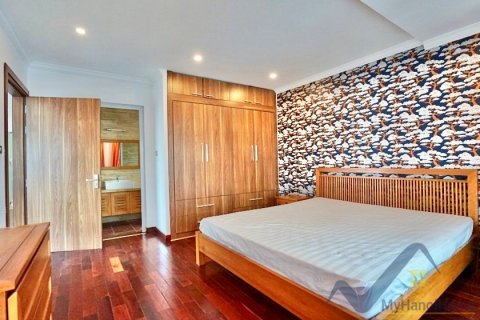 Квартира с 3 спальнями в Тэйхо, Ханой , № 26622 11