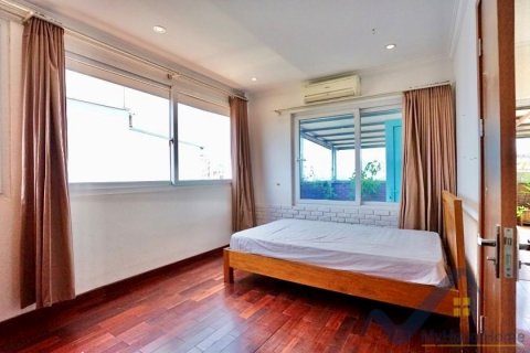 Квартира с 3 спальнями в Тэйхо, Ханой , № 26622 13