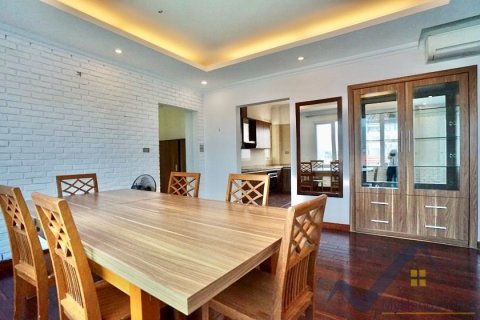 Квартира с 3 спальнями в Тэйхо, Ханой , № 26622 5