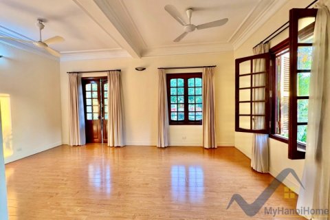 5 bedrooms Villa in Tay Ho, Ha Noi,  No. 18995 11