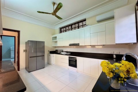 5 bedrooms Villa in Tay Ho, Ha Noi,  No. 18995 3