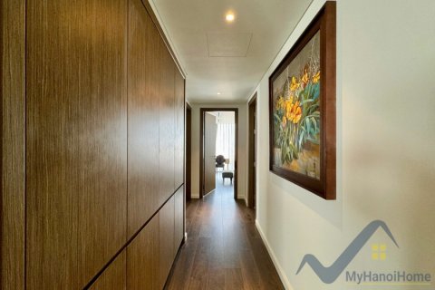 Квартира с 3 спальнями в Тэйхо, Ханой ,  № 26456 12