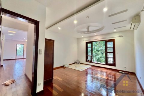 5 bedrooms Villa in Tay Ho, Ha Noi,  No. 20035 12