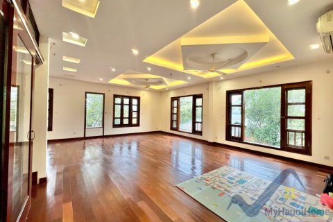 5 bedrooms Villa in Tay Ho, Ha Noi,  No. 20035 9
