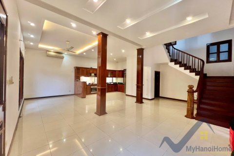 5 bedrooms Villa in Tay Ho, Ha Noi,  No. 20035 3
