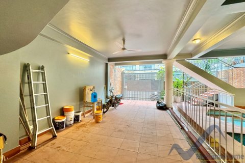 Вилла с 4 спальнями в Тэйхо, Ханой , № 26421 2