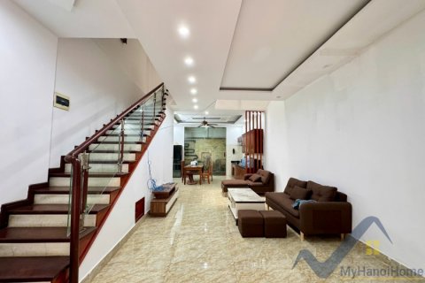 Вилла с 5 спальнями в Тэйхо, Ханой ,  № 26424