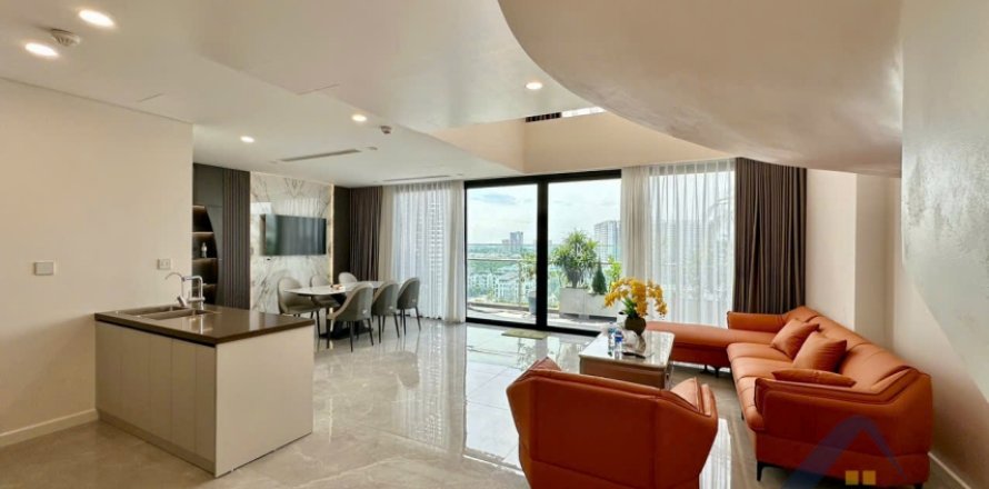 Квартира с 3 спальнями в Лонгбьен, Ханой ,  № 26422