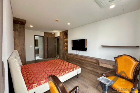 Квартира с 3 спальнями в Лонгбьен, Ханой , № 26426 15