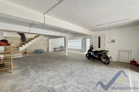 Вилла с 3 спальнями в Тэйхо, Ханой ,  № 26425