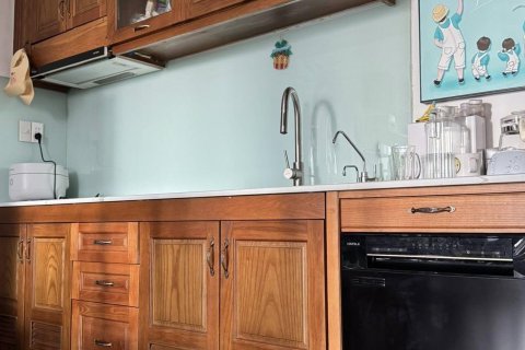 Квартира с 2 спальнями в Хошимин ,  № 26759 3