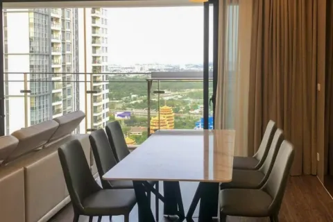 4 bedrooms Apartment in Ho Chi Minh, No. 27489