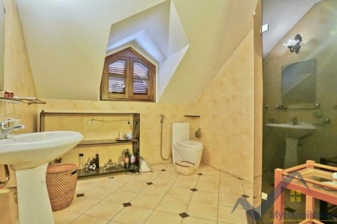 5 bedrooms Villa in Tay Ho, Ha Noi,  No. 19763 28