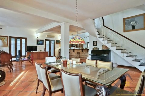 5 bedrooms Villa in Tay Ho, Ha Noi,  No. 19763 8